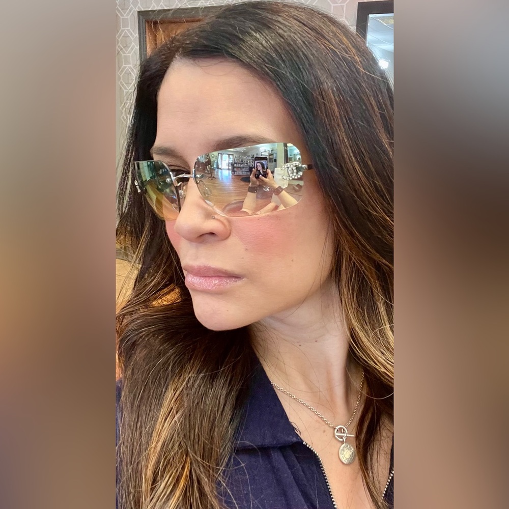 💯 AUTH | CHANEL 4017-D | ULTRA-RARE IRIDESCENT | RIMLESS DIAMOND CC SUNGLASSES - Picture 16 of 16